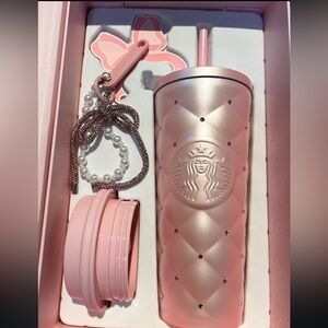 Starbucks Valentine’s Day 2026 Tumbler 🎀